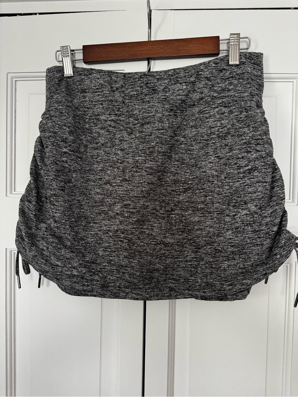 Kyodan Heather Gray Active Skirt w/ Cinched sides